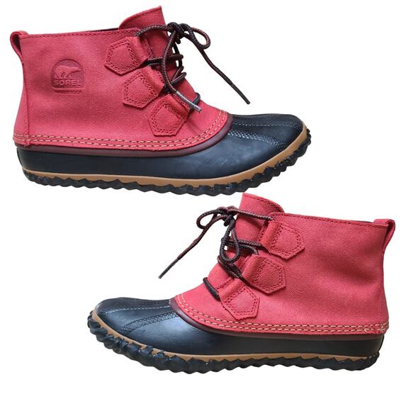 Sorel Red Black Gypsy Out N About Waterproof Lace Up Ankle Boots NEW 7 1/2 - Picture 1 of 7